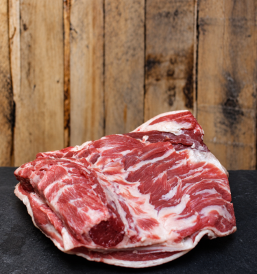 Whole Lamb Shoulder on the Bone 2.75kg