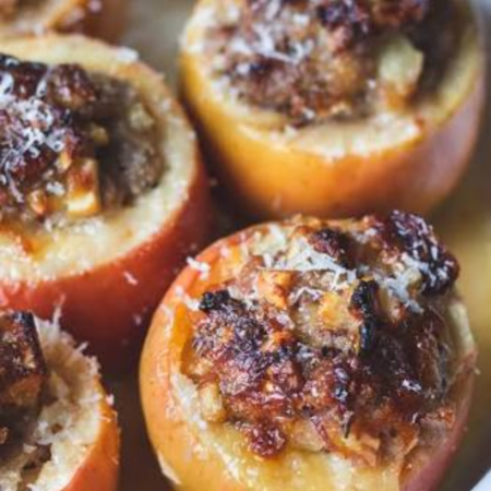 Savoury baked apples