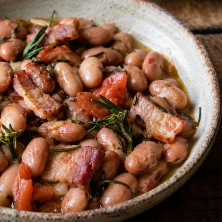 Borlotti beans with streaky bacon